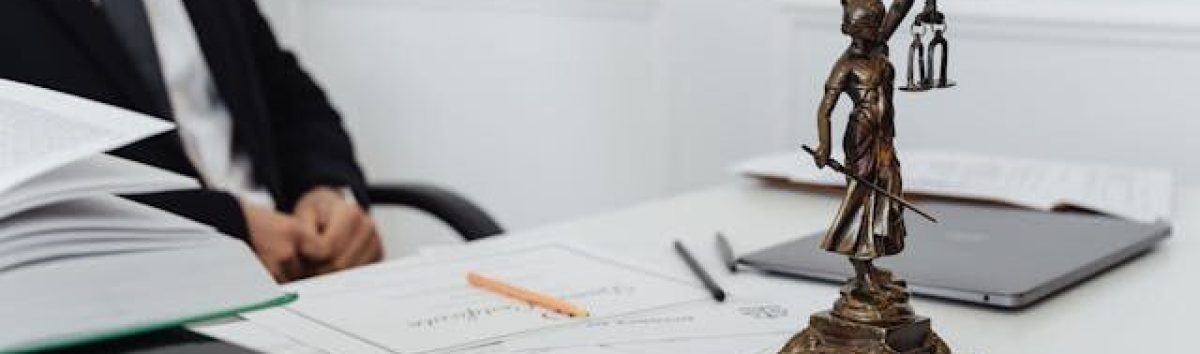 a-lawyer-behind-his-desk